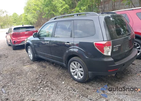2011 Subaru Forester 2.5X Premium from USA, damaged, VIN JF2SHADC1BH753389
